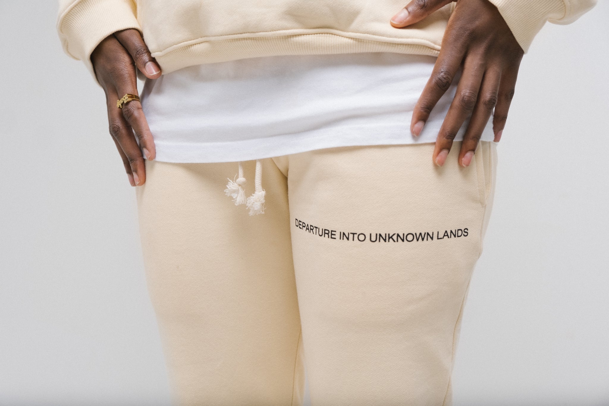 D.I.U.L Sweatpants Cream