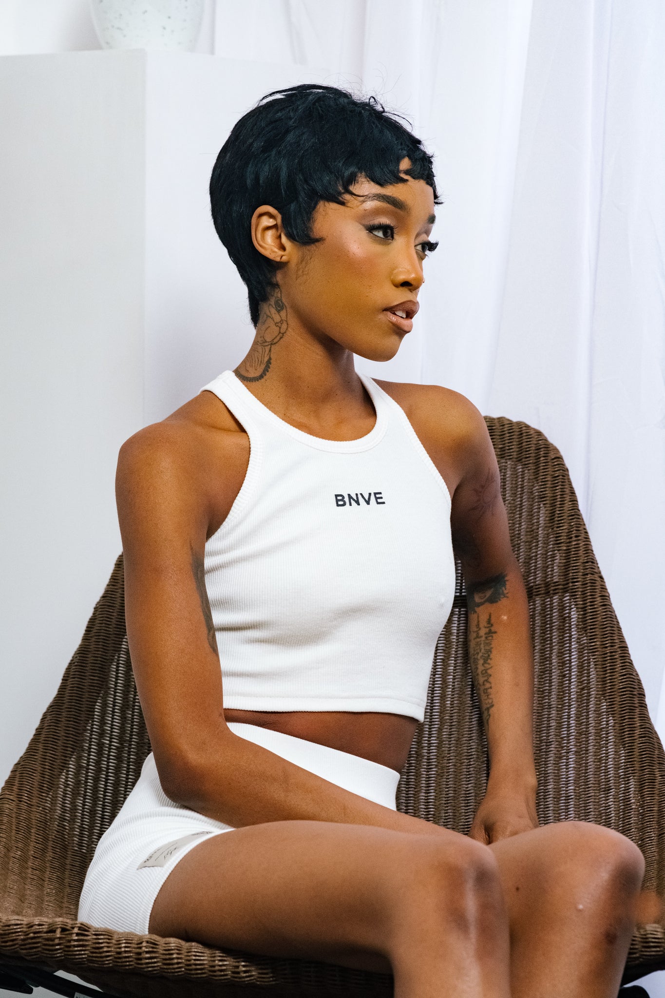 BNVE Crop Top White